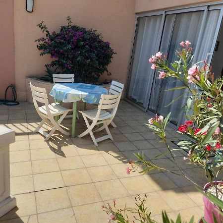Logement Calme Proche Mer, 4 Personnes, St Aygulf Fréjus Екстериор снимка