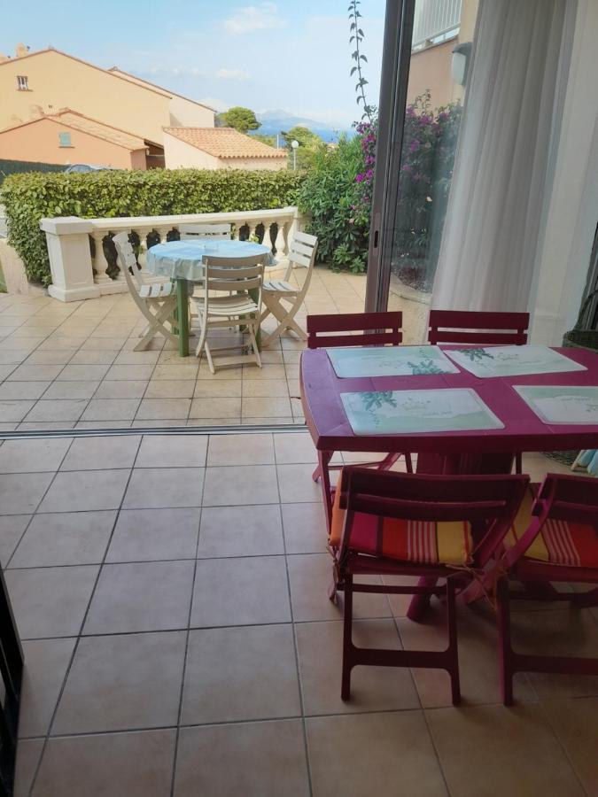 Logement Calme Proche Mer, 4 Personnes, St Aygulf Fréjus Екстериор снимка
