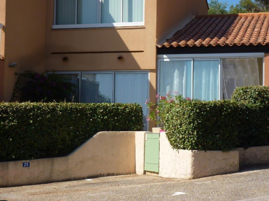 Logement Calme Proche Mer, 4 Personnes, St Aygulf Fréjus Екстериор снимка